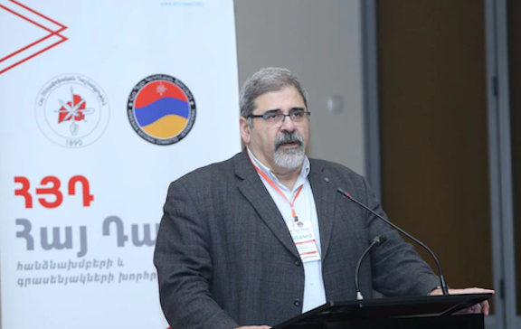 ARF Bureau member Giro Manoyan