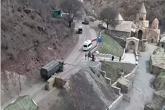 The convoy carrying Armenian pilgrims to Dadivank